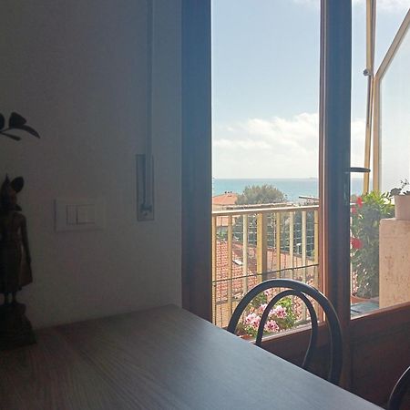 Appartamento A 50 Mt Dal Mare Rosignano Solvay Exterior photo